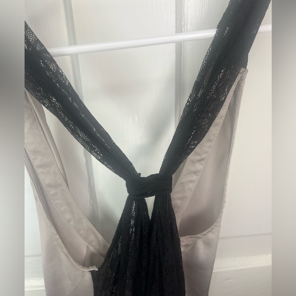 Beautiful Bellatrix top - Picture 3 of 4